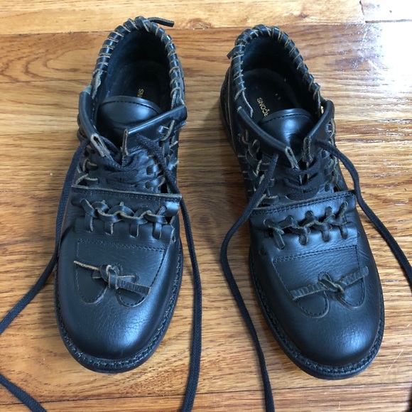 comme des garcons leather sneakers